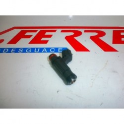 Fuel injector 2 Suzuki GSR 600 2006