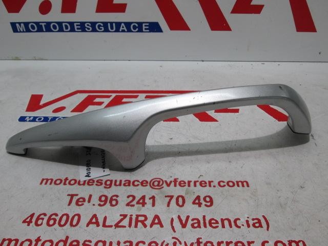 ASIDERO IZQUIERDO de repuesto de una moto SUZUKI BURGMAN 650 ABS 2006