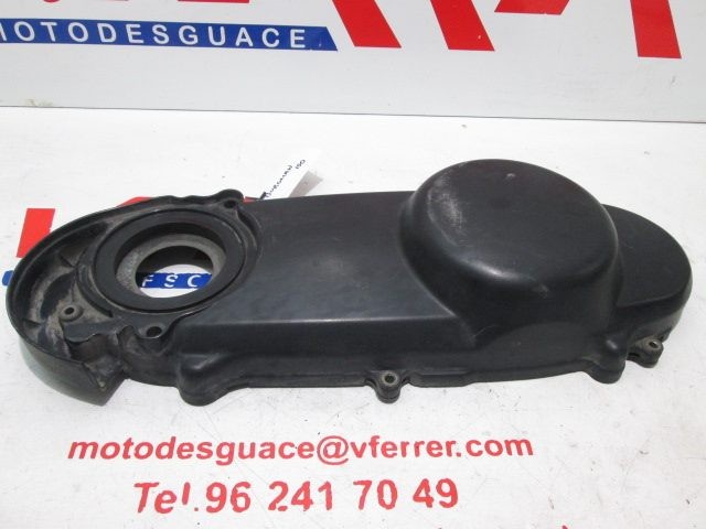 TAPA VARIADOR de repuesto de una moto SUZUKI BURGMAN 150 2003