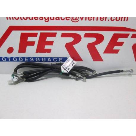 Motorcycle Suzuki Burgman 200 white 2009 Replacement Brake hoses in white 