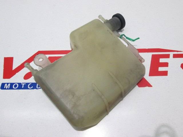 Vaso expansion de repuesto de una moto Suzuki Burgman 650 del año 2009