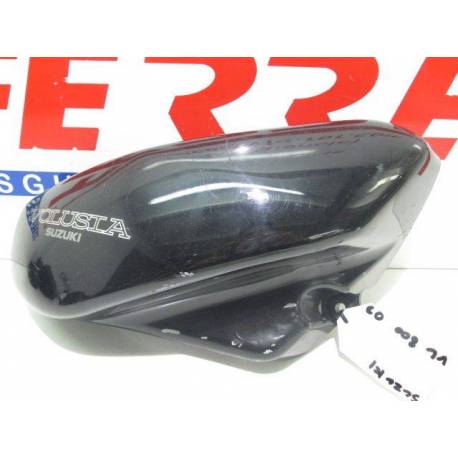 Tapa lateral izquierda de repuesto de una moto Suzuki Intruder Volusia VL 800 del año 2004