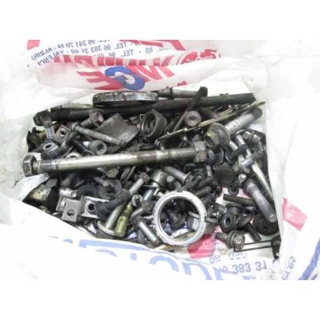 SCREWS KIT X8 200 2004