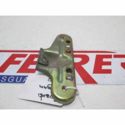 RIGHT REAR FOOTREST BRACKET Burgman 650 2003